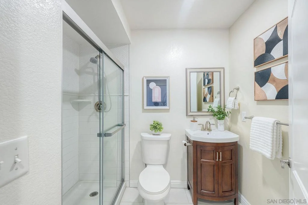 Photo of 17709 Saint Andrews