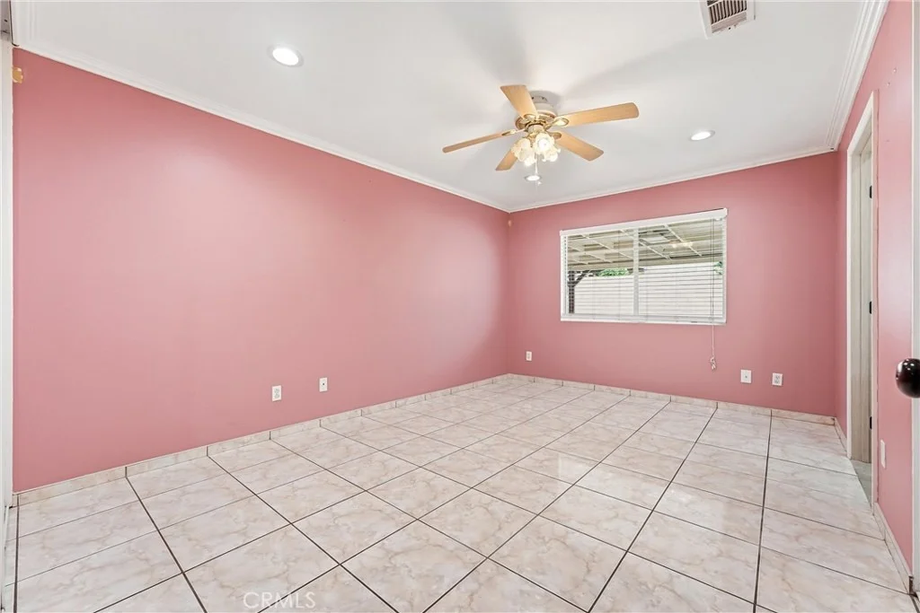 Photo of 3641 Rhodes
