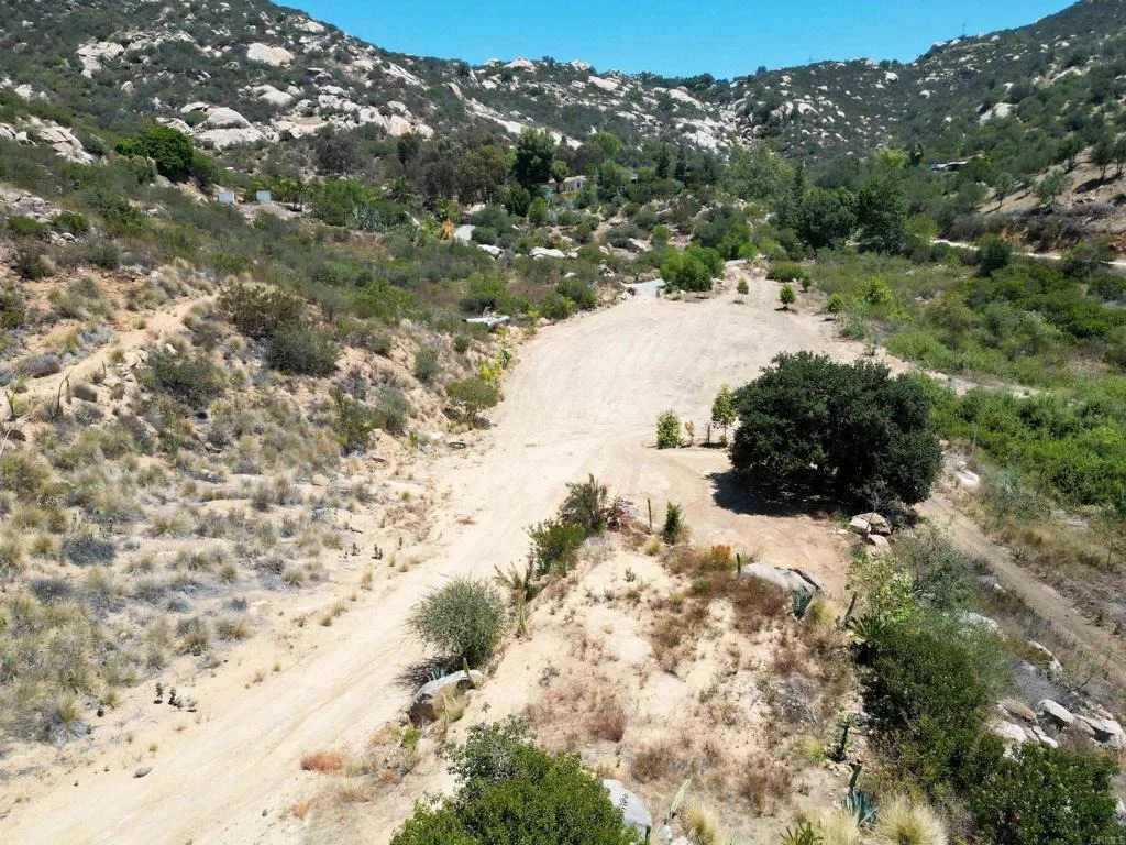 Photo of 5589 Rainbow Creek Road