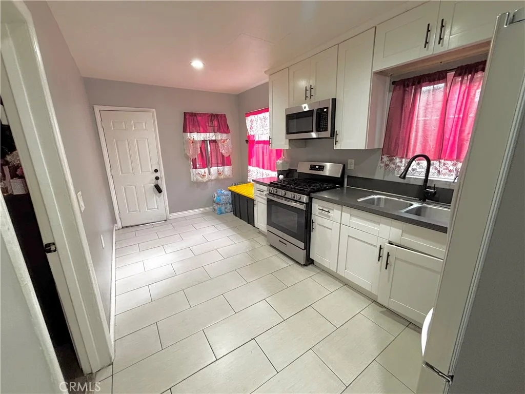 Photo of 2202 E Stockwell