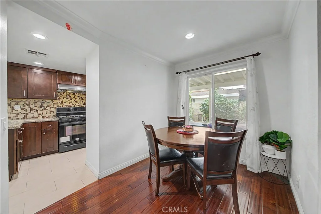 Photo of 13038 Parkview