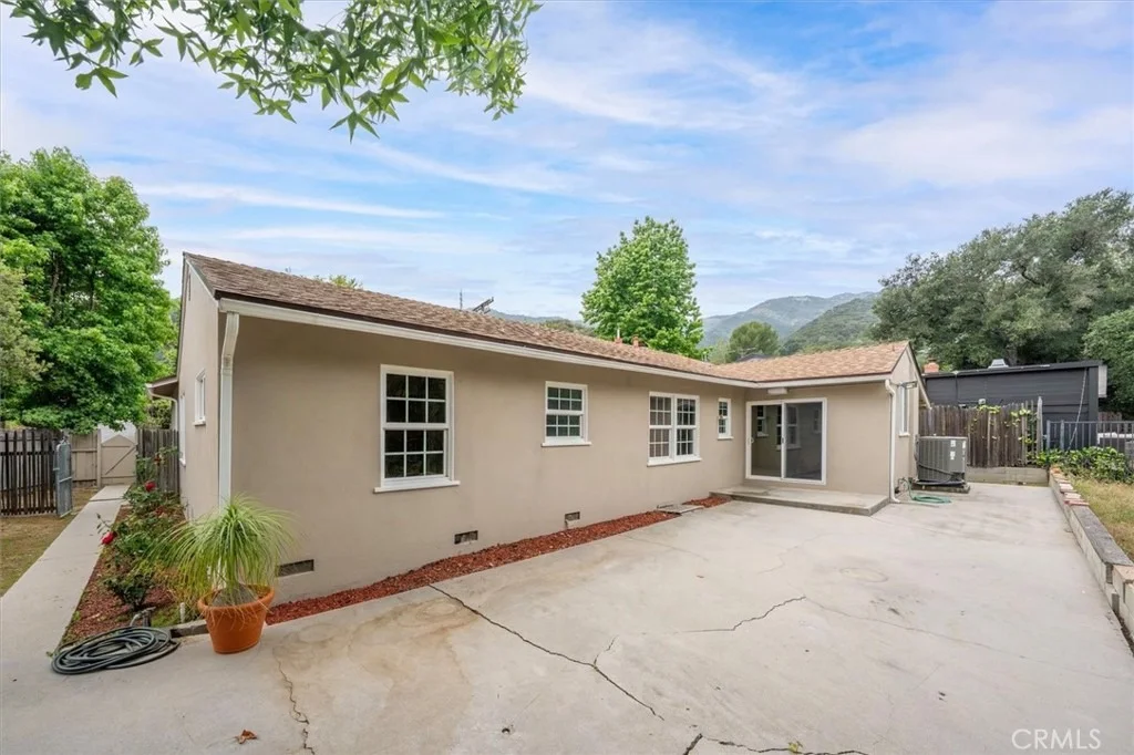 Photo of 955 Eilinita