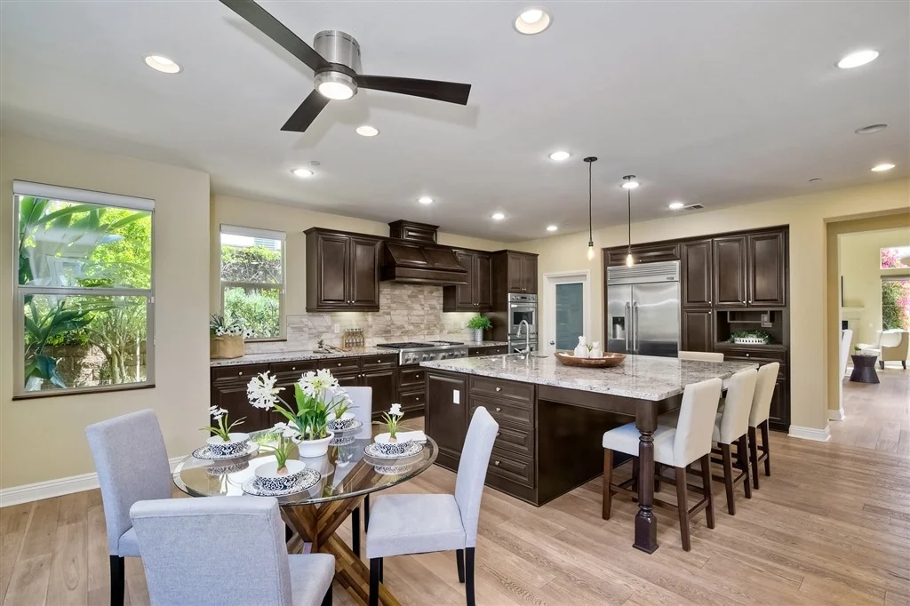 Photo of 686 Blossom Road