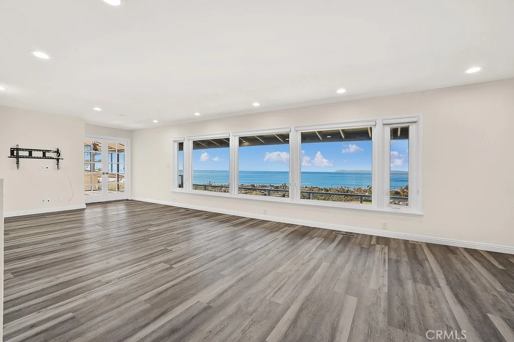 Photo of 761 Temple Hills