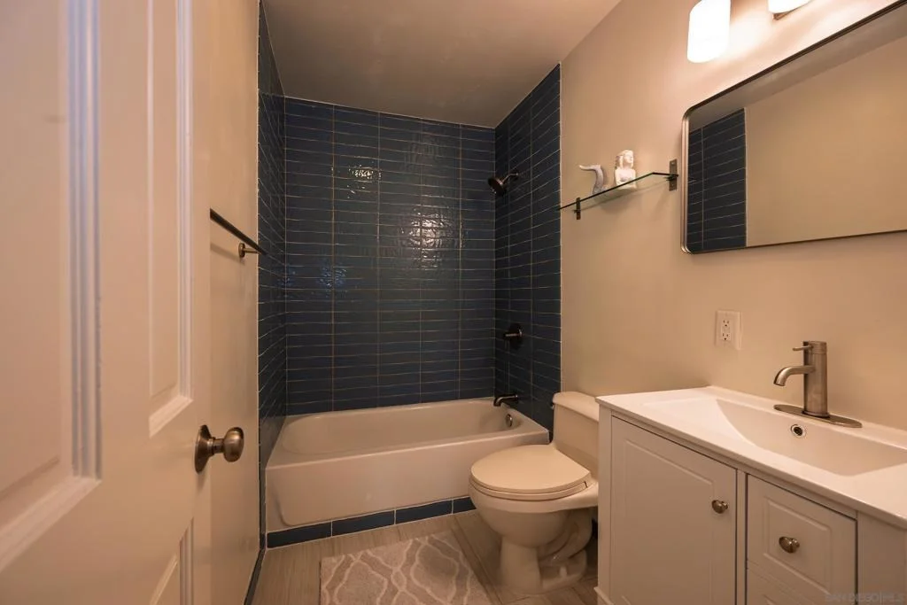 Photo of 444 Avalon Dr.