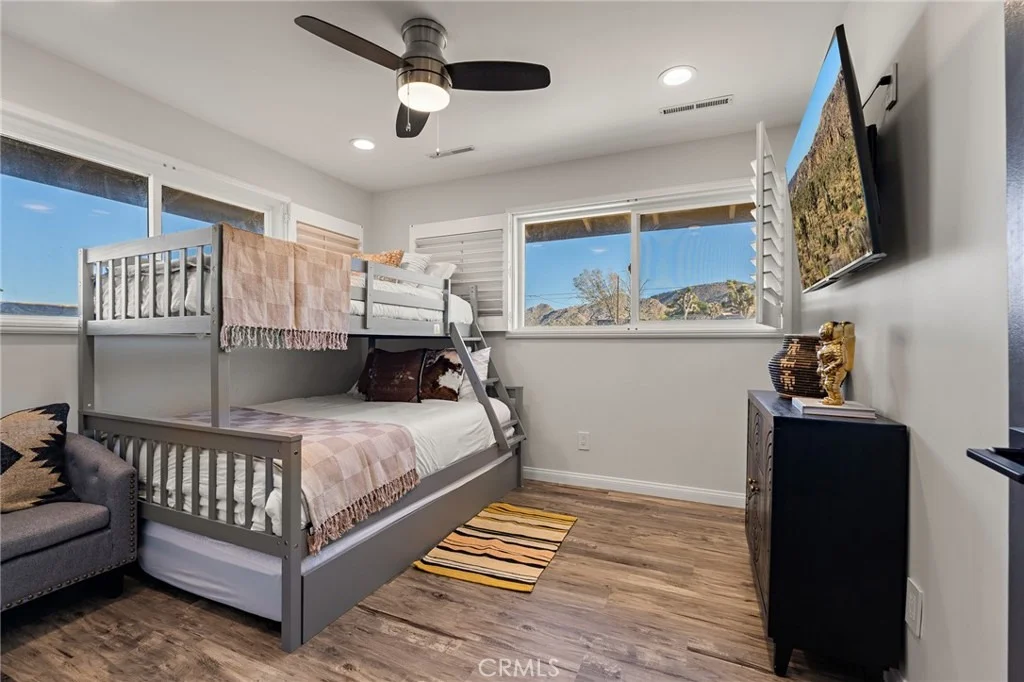 Photo of 61394 Latham Trail