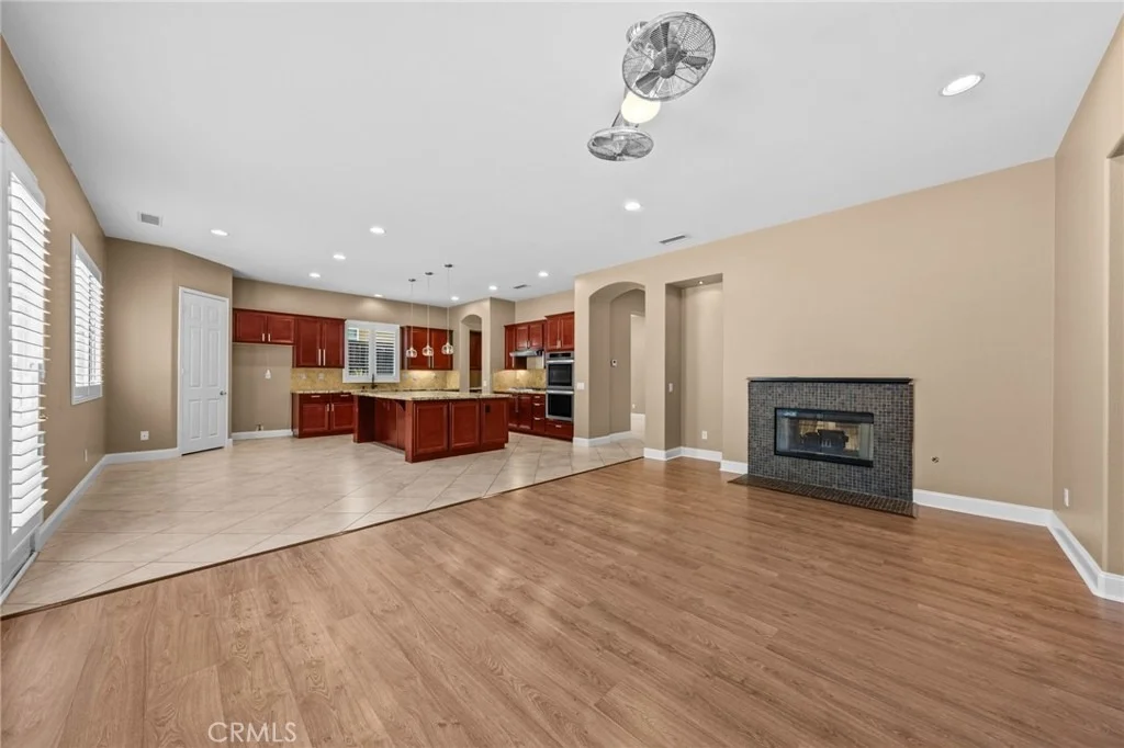 Photo of 31704 Pepper Tree