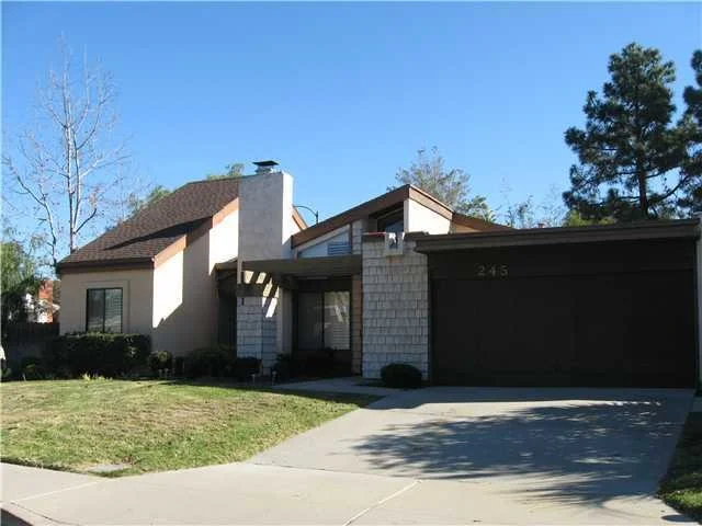 Photo of 245 Willowspring Drive N