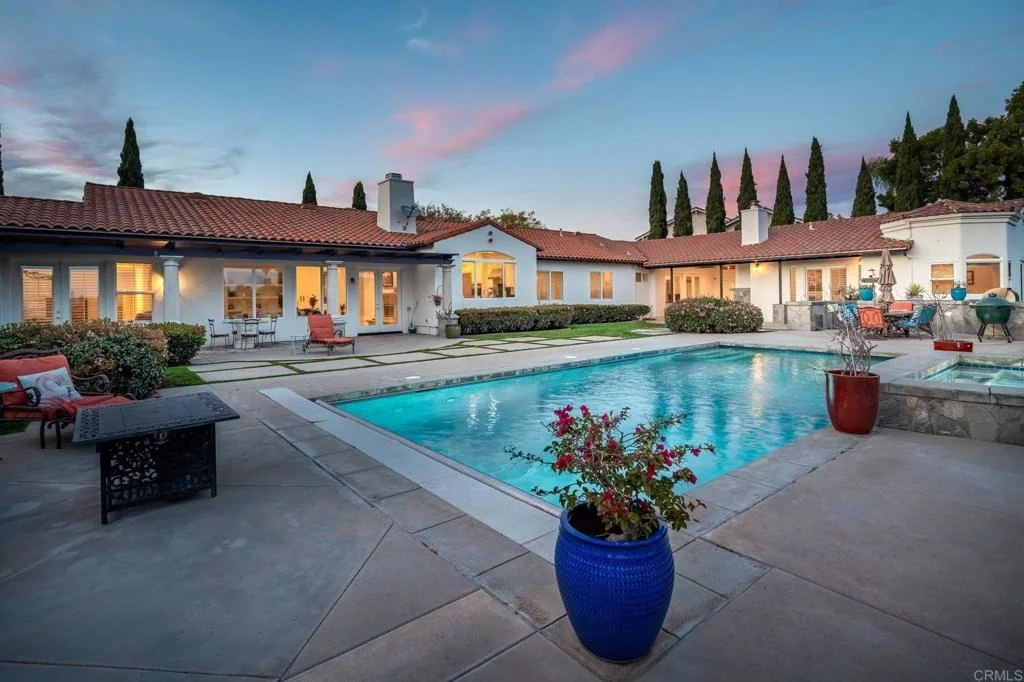 Photo of 7992 Paseo Esmerado
