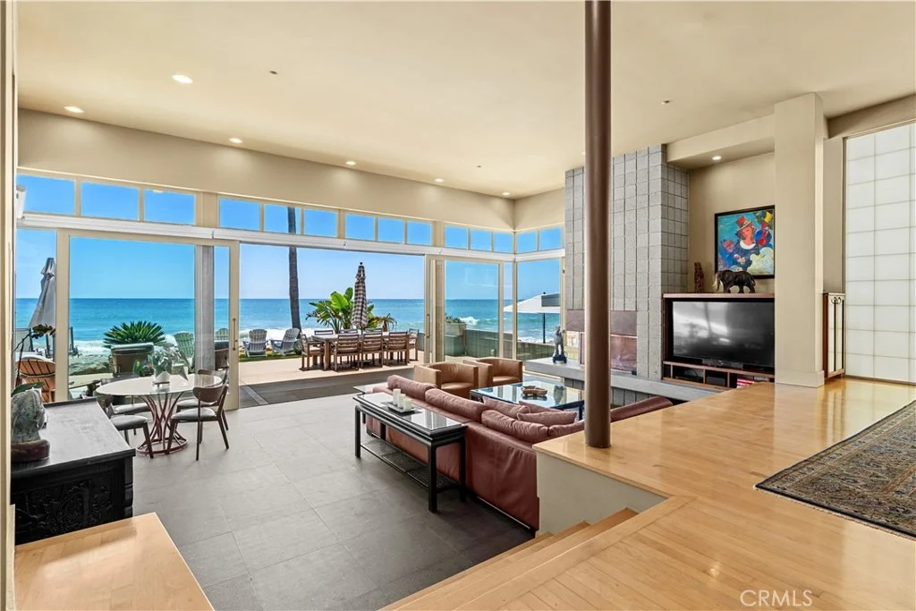 Photo of 35121 Beach Road