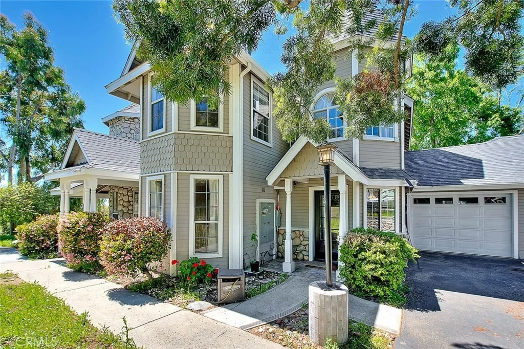 Photo of 750 Jericho
