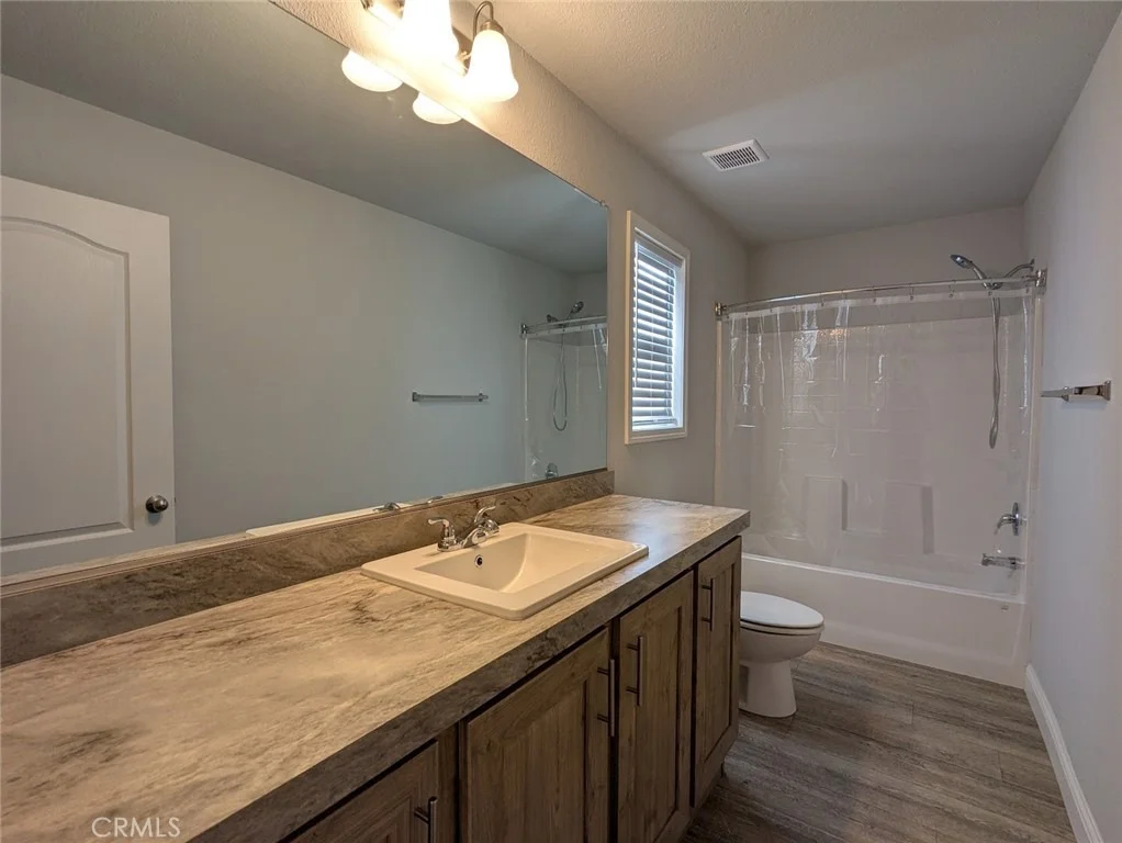 Photo of 1658 Jaramillo