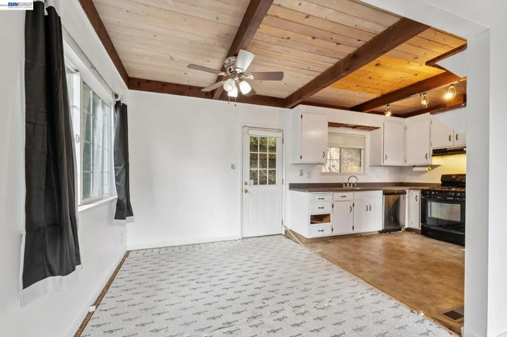 Photo of 6151 Valley View Rd