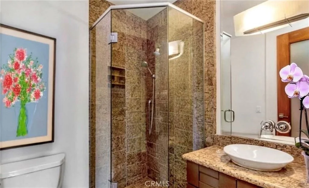 Photo of 8827 Evanview