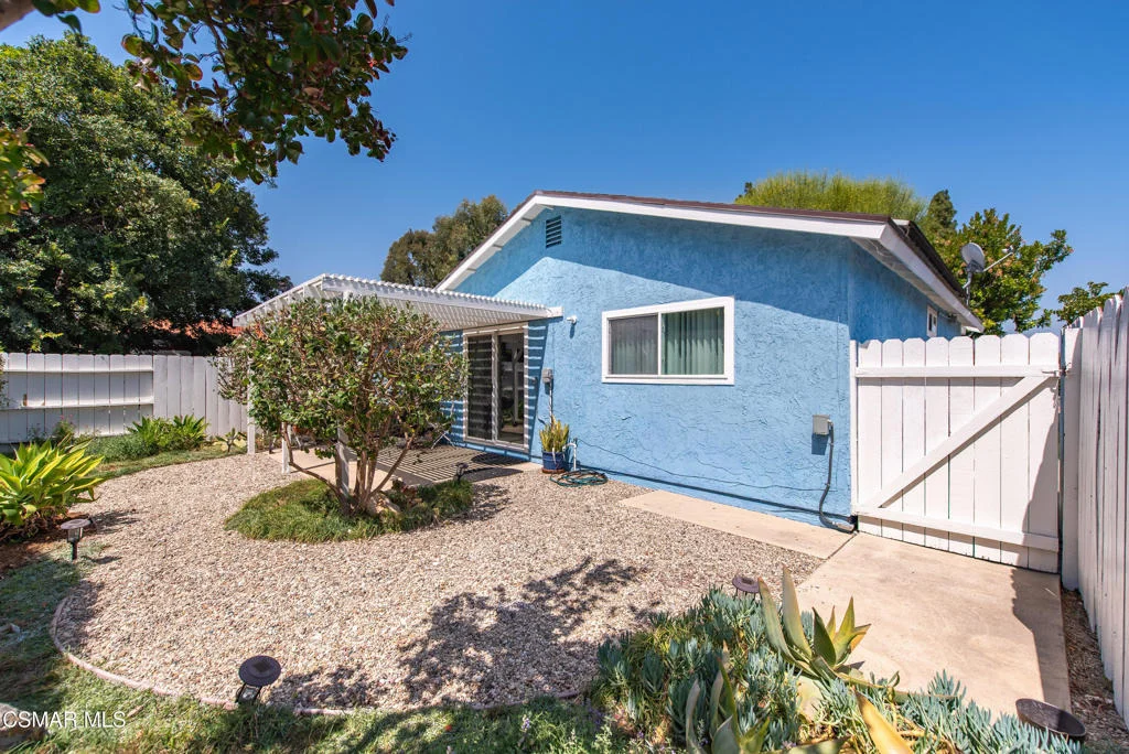 Photo of 1889 Sequoia Avenue