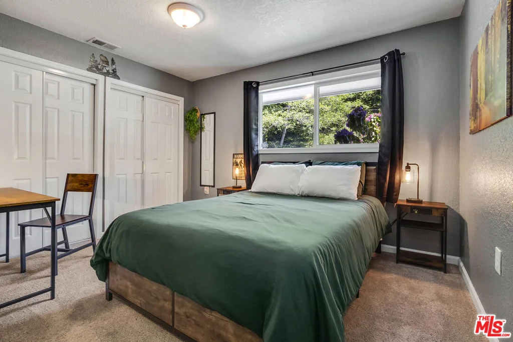 Photo of 13881 Oceanview Drive