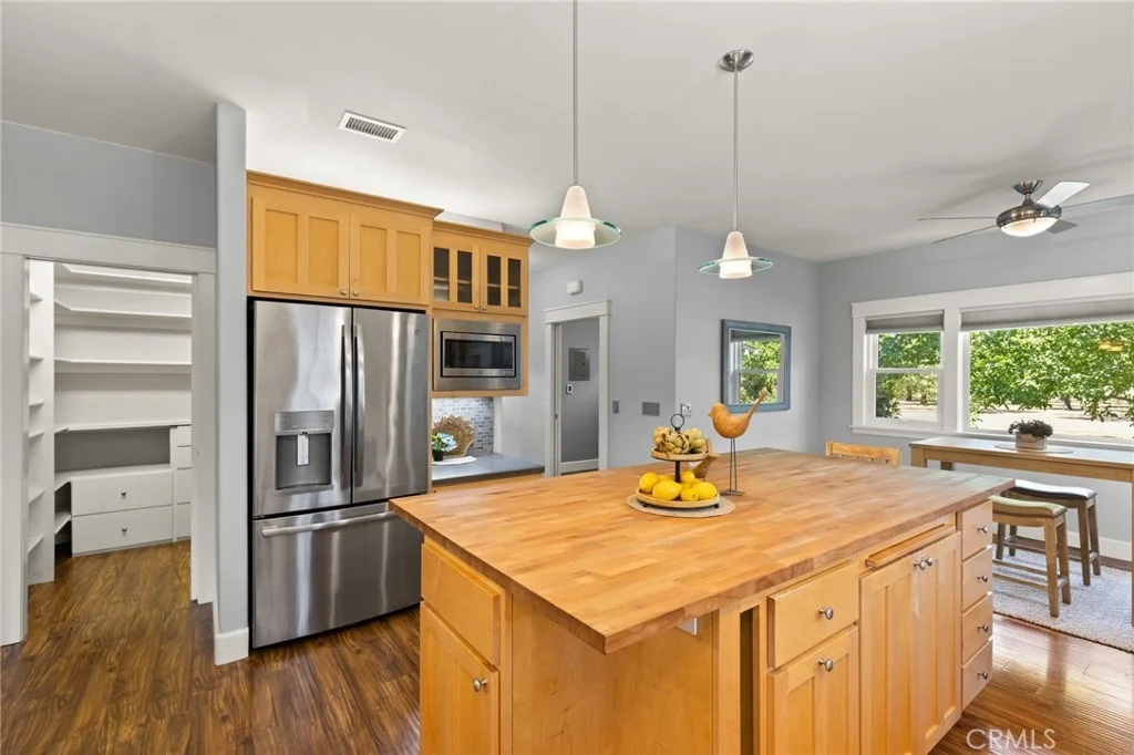 Photo of 10030 Jones