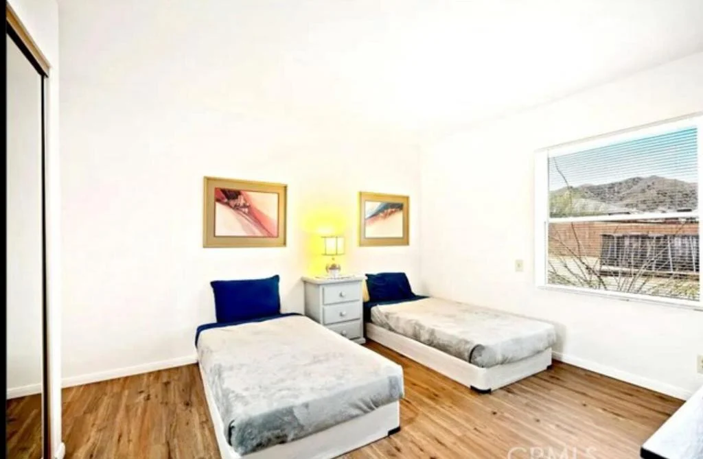 Photo of 8564 Taft Court