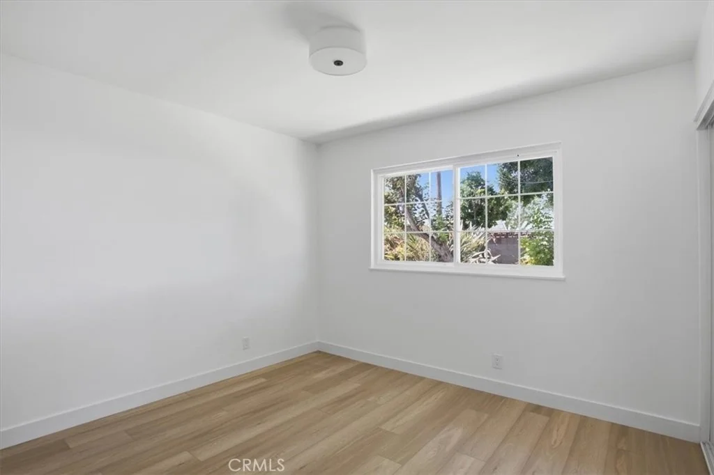 Photo of 1387 Cherry Ave