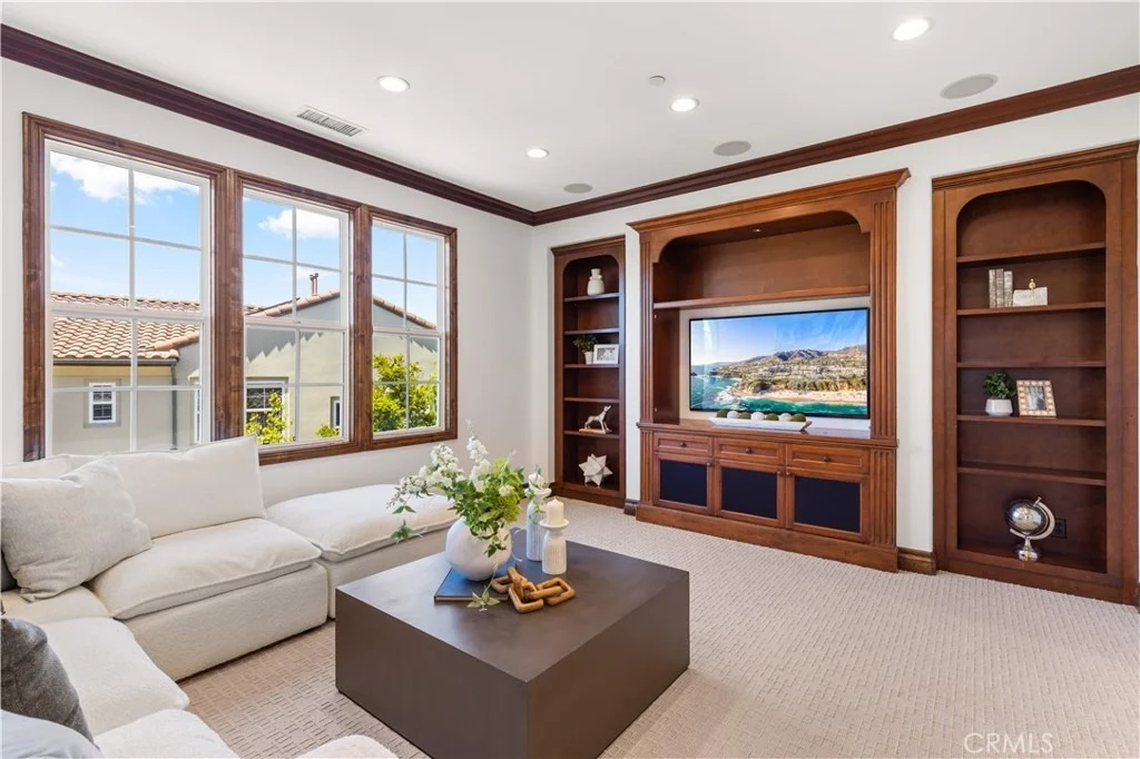 Photo of 27402 Paseo Boveda