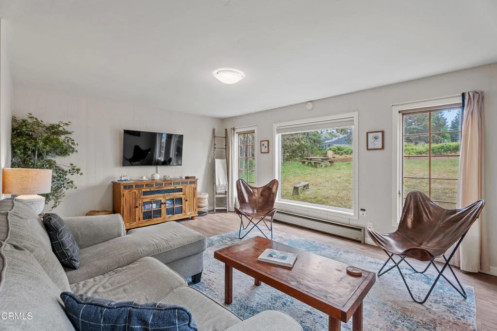 Photo of 15741 Forest View Road