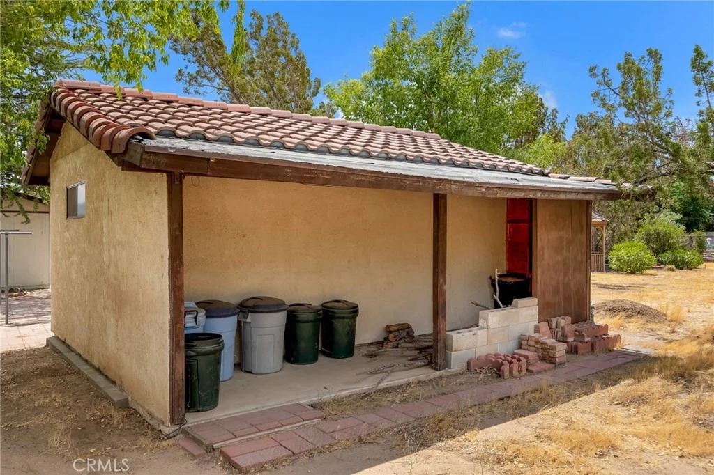 Photo of 7040 Kenyon