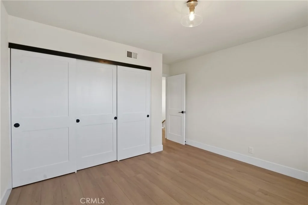 Photo of 9281 Comstock