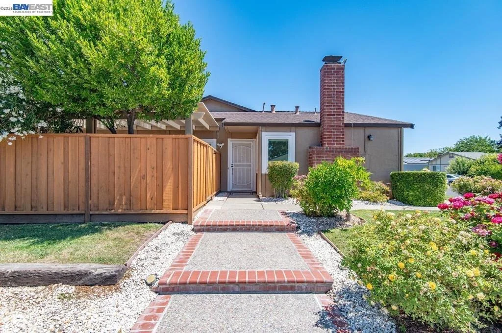 Photo of 4106 Pinon Way