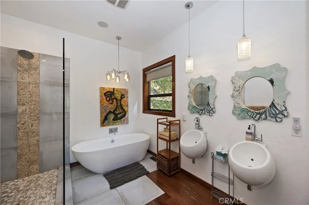 Photo of 43669 Ridge Crest