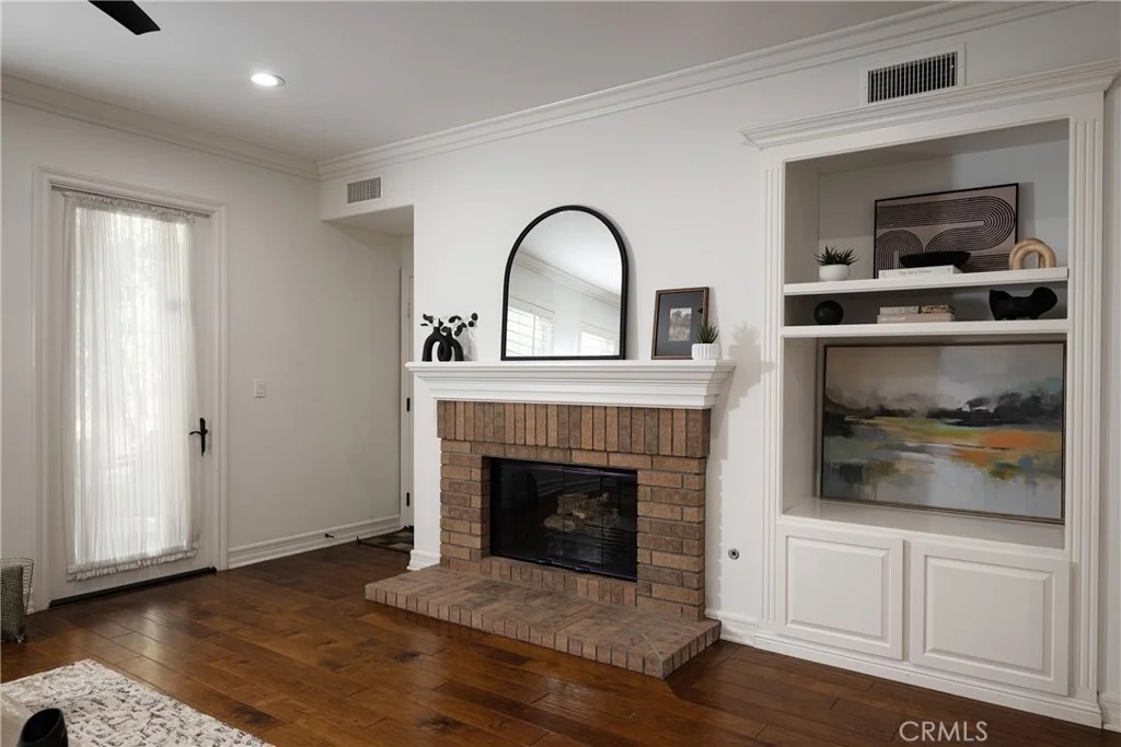 Photo of 25 Hallcrest