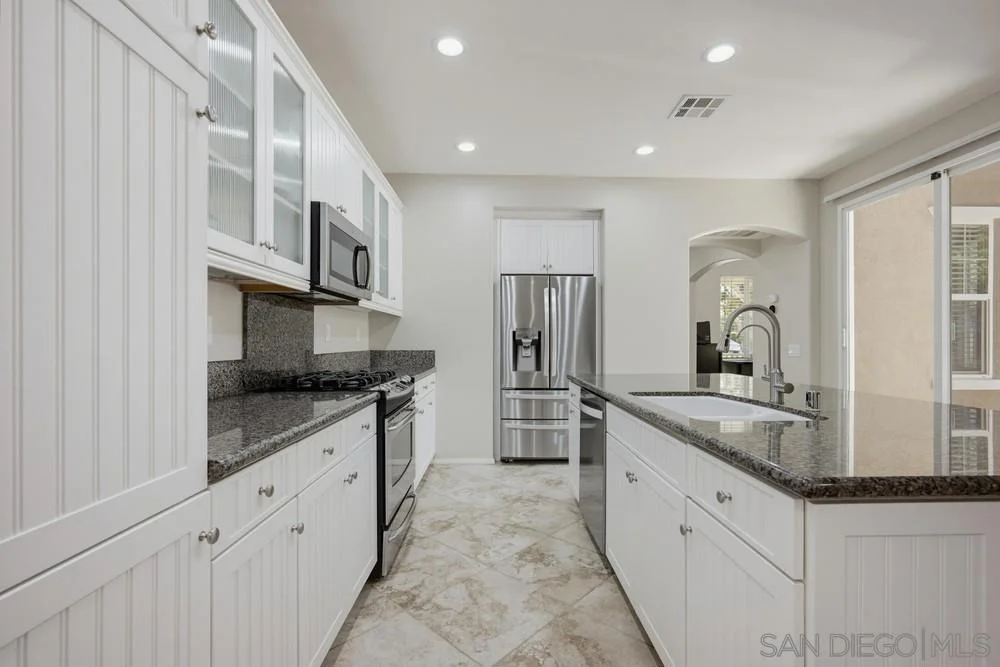 Photo of 40278 Ayer Ln