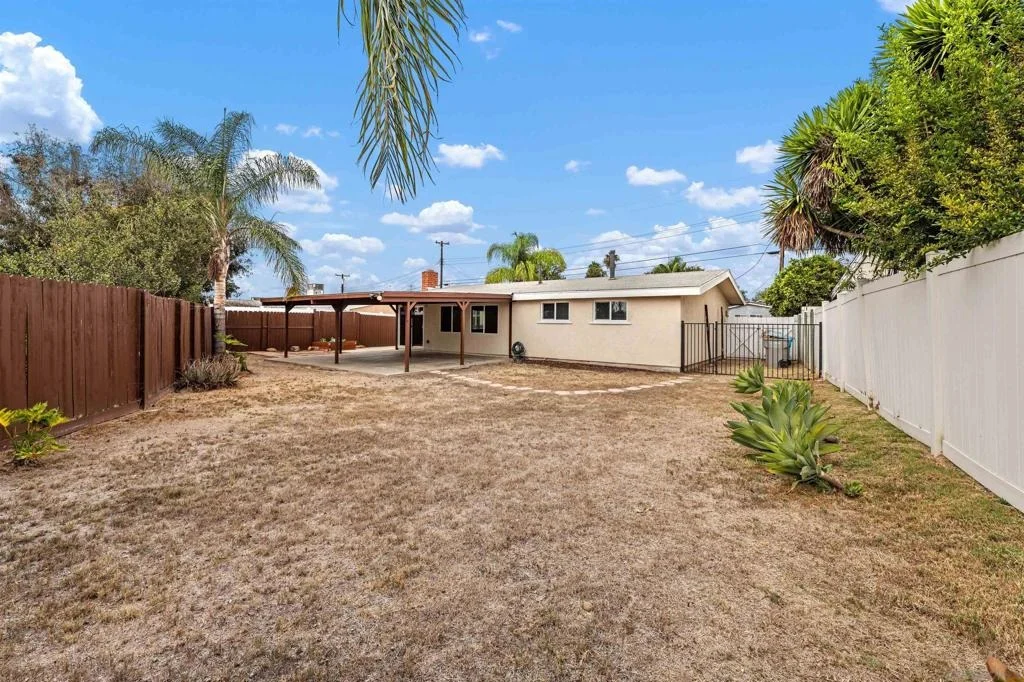 Photo of 2573 Raymell Dr.
