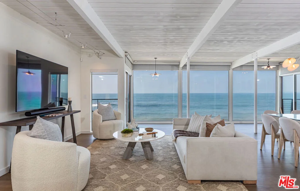 Photo of 25006 Malibu Road