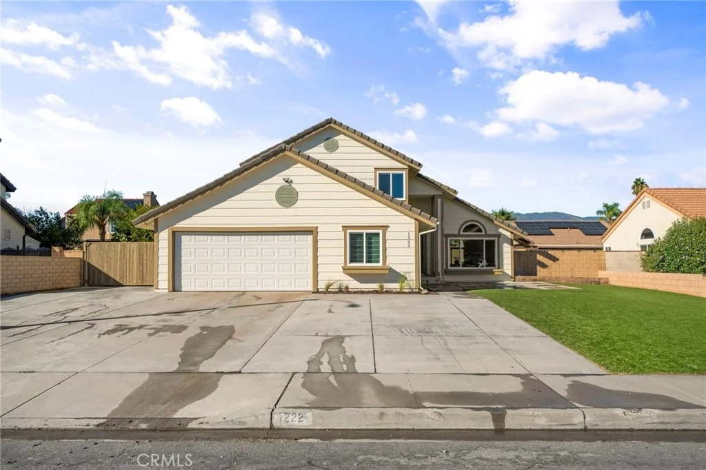 Photo of 1222 W Cimarron