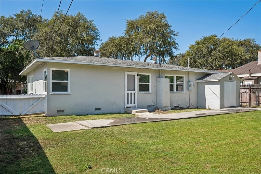 Photo of 1737 W Jacaranda