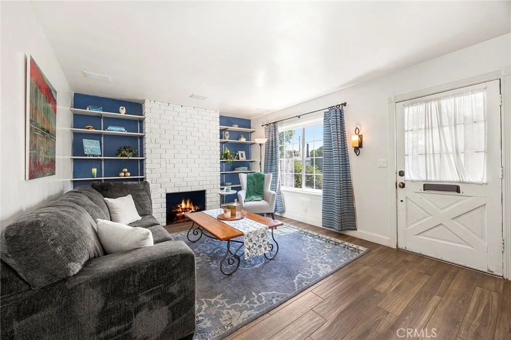 Photo of 774 N Victoria Drive