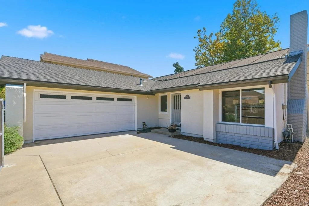 Photo of 979 Calma Drive