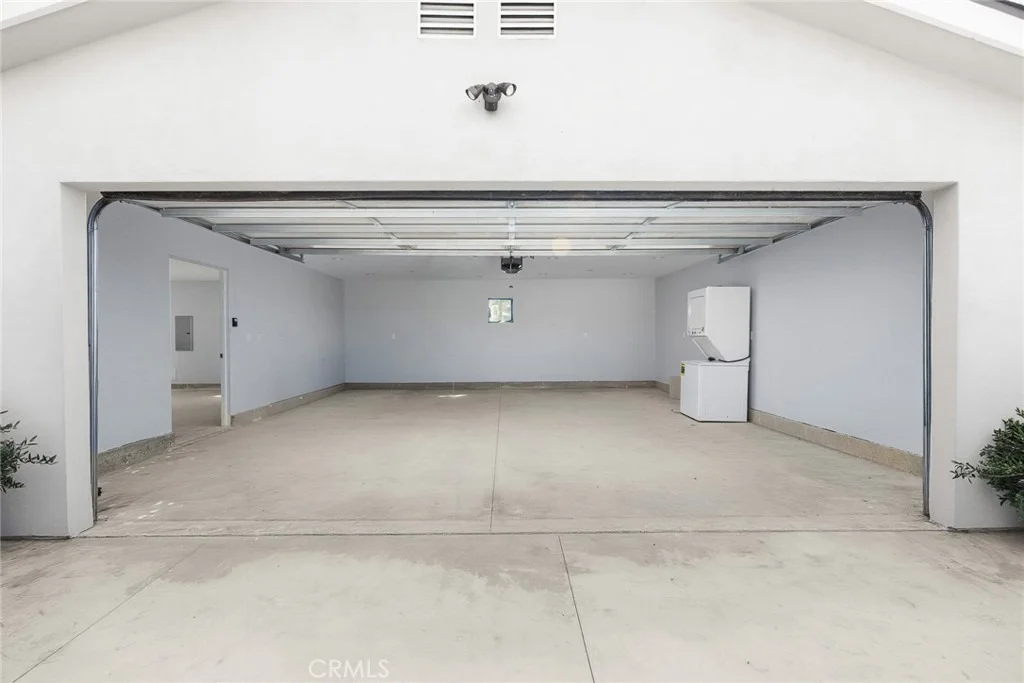 Photo of 1362 Linden