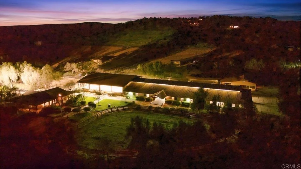 Photo of 20655 Sutherland Dam Road