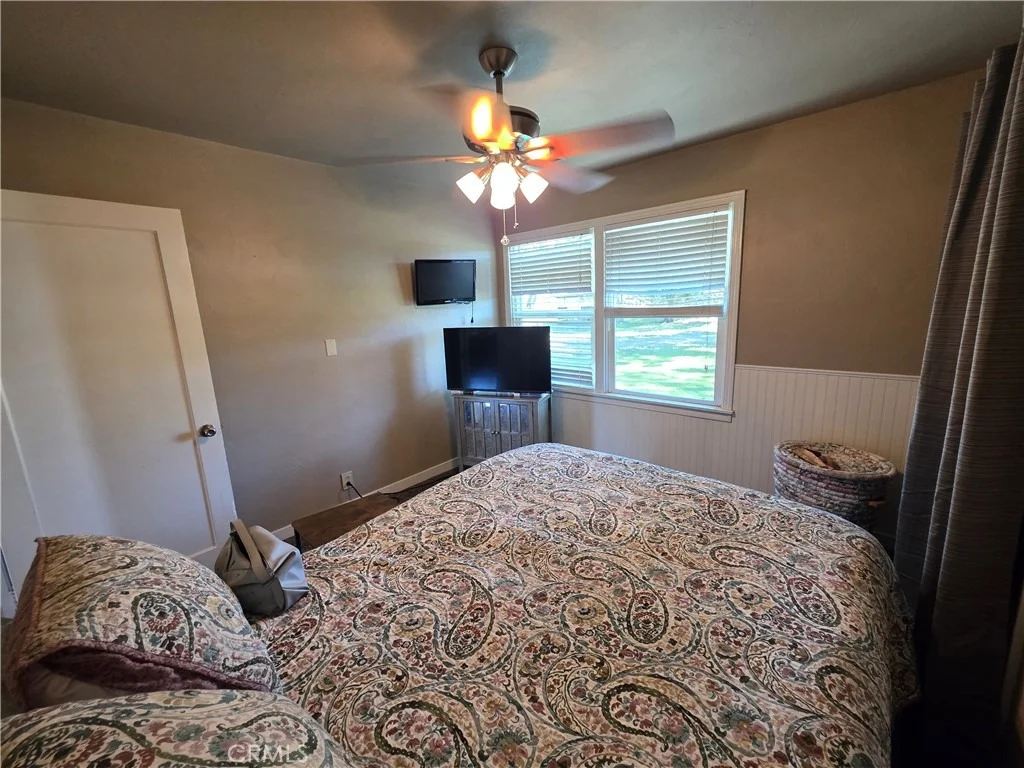Photo of 23773 River Rd