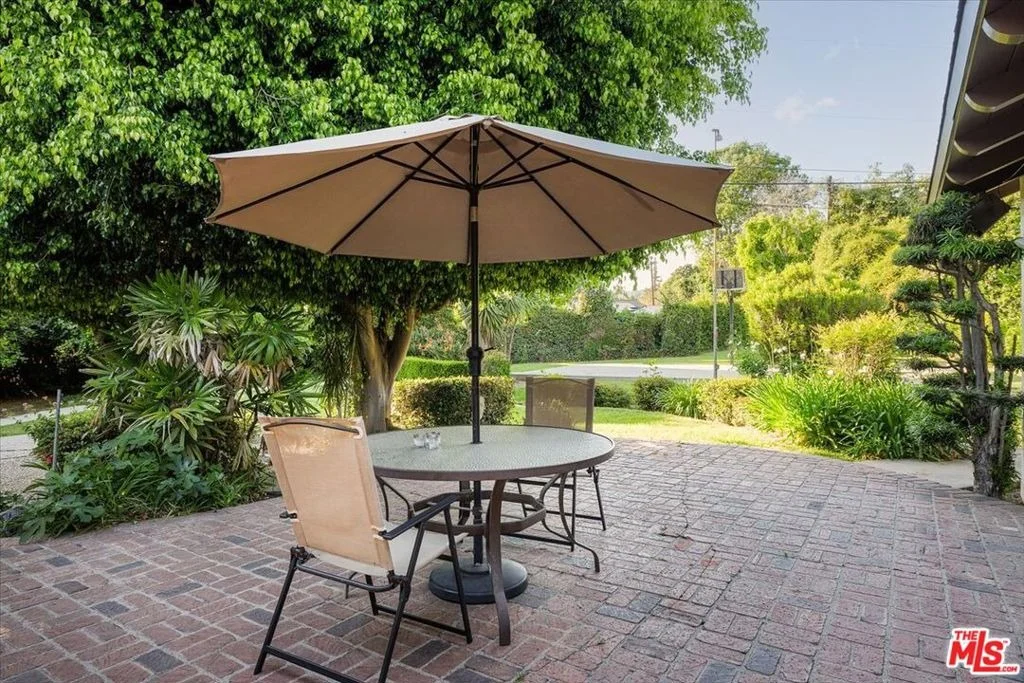 Photo of 8229 Davista Drive