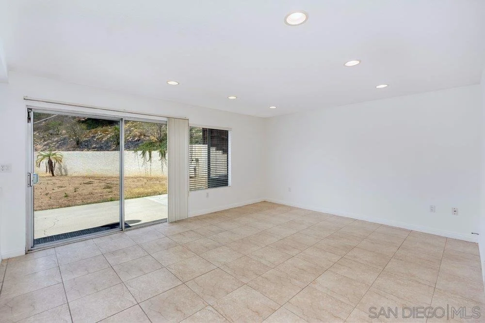 Photo of 3380 Mount Ariane