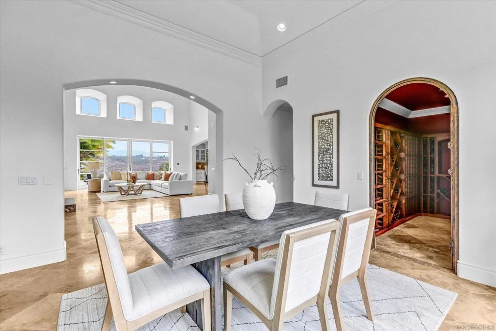 Photo of 6102 Avenida Alteras