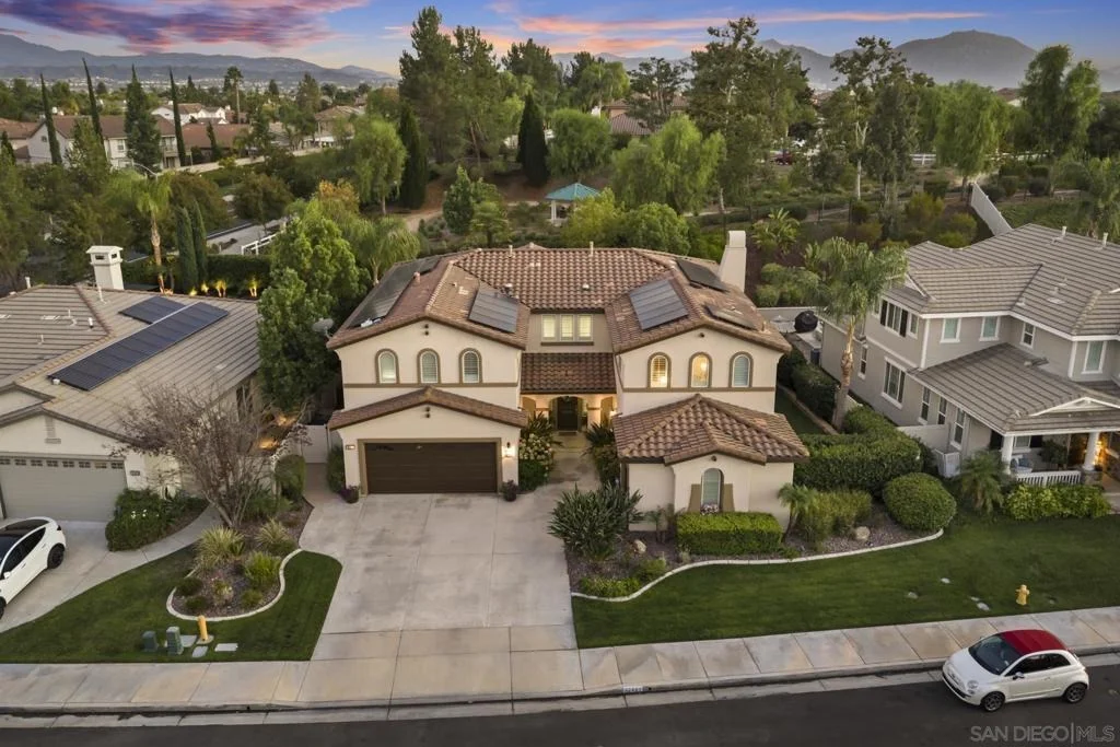 Photo of 32489 Castle Ct