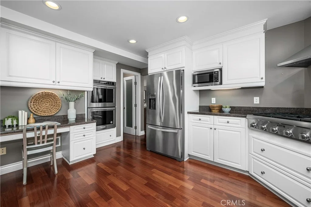 Photo of 3261 Lilly Avenue