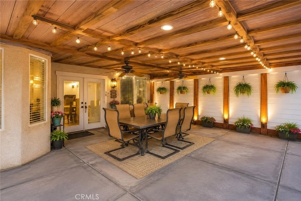 Photo of 13997 Riverside