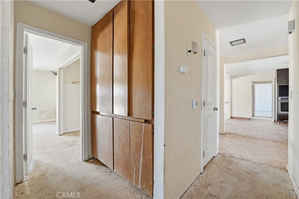 Photo of 1749 S Valley View Drive