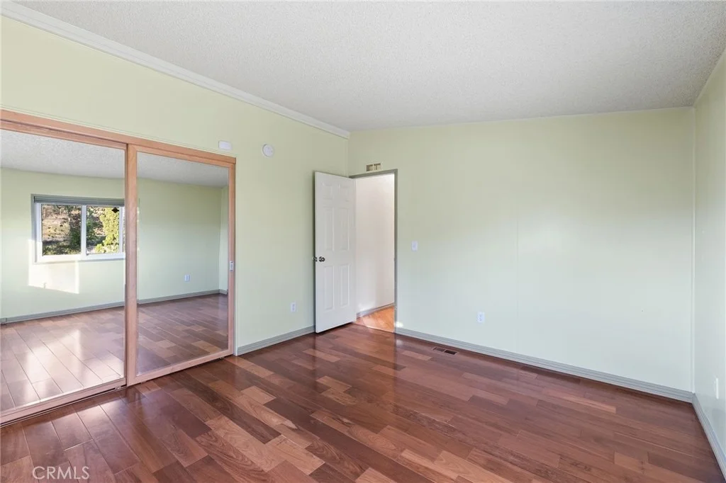 Photo of 20204 Lakeridge