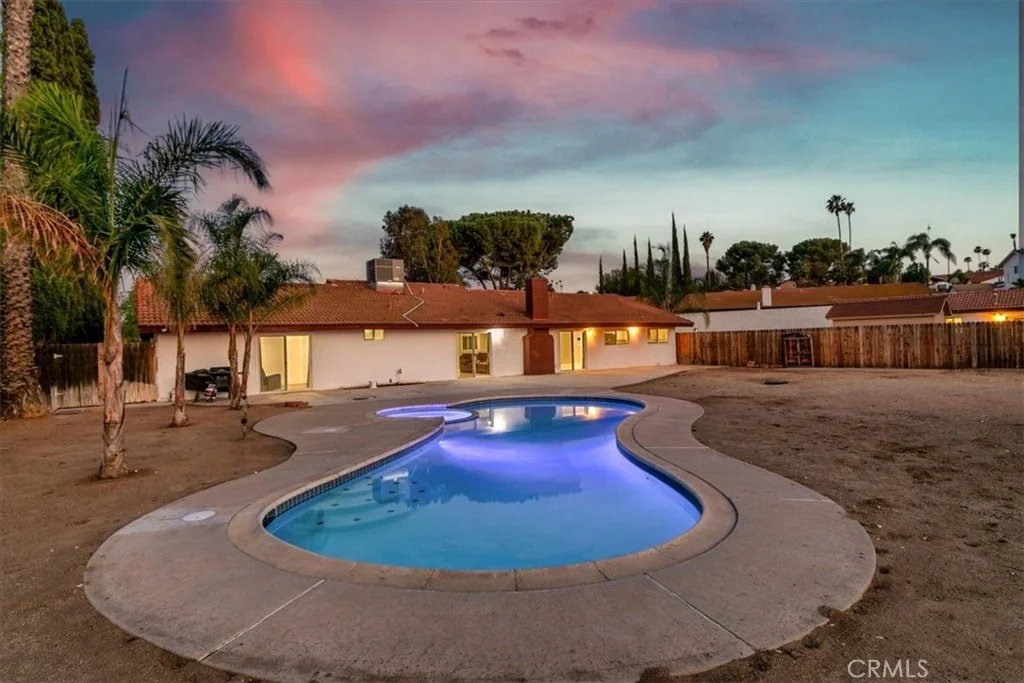 Photo of 15745 Saddleback Road