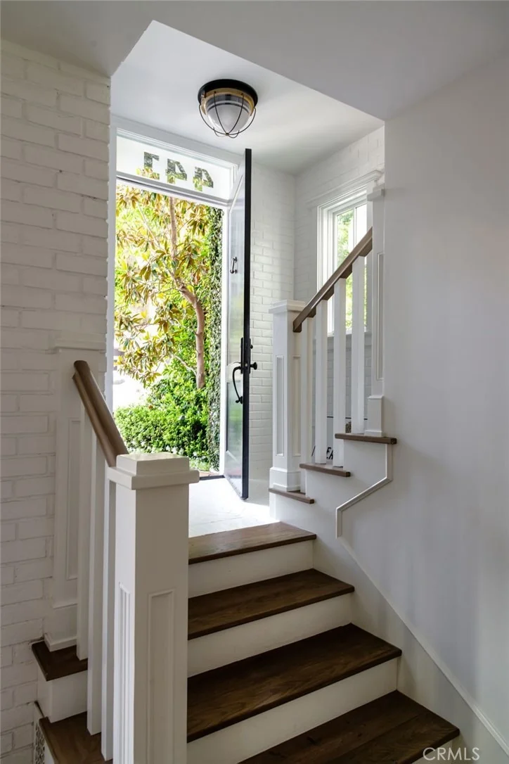 Photo of 441 3rd Street